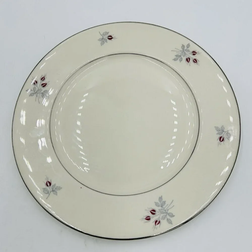 Triomphe caress porcelain
